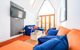 Llandaff Lofts By Ty Sa - 2 Bed With Terrace - Wifi